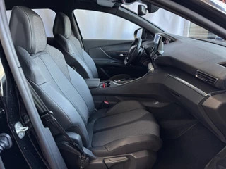 Peugeot 3008 Peugeot 3008 130PK ALLURE LEER I-COCKPIT LED CARPLAY EUROPA.NAVI ELEK.KLEP CAMERA ADAP.CRUISE ZWARTE HEMEL. 05/2024 ALLURE 2024 - afbeelding nr 27