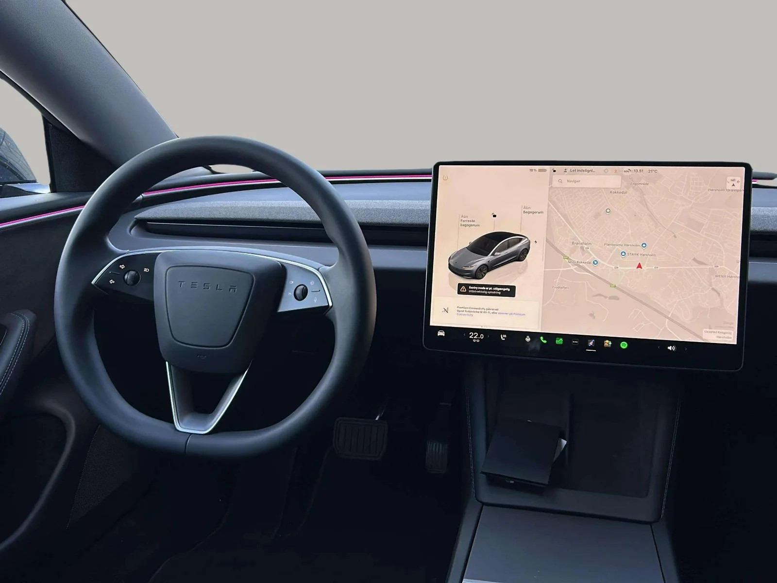 Tesla-Model 3-image-11
