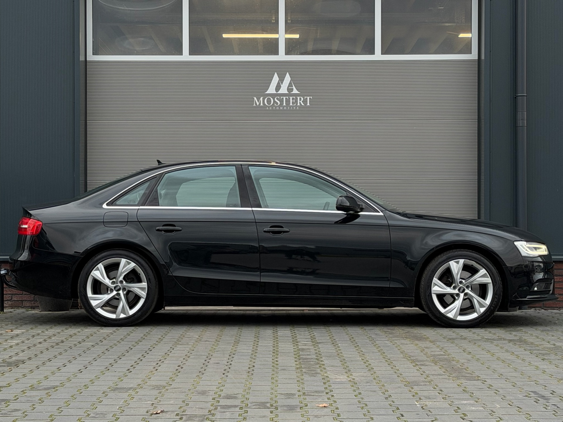 Hoofdafbeelding Audi A4