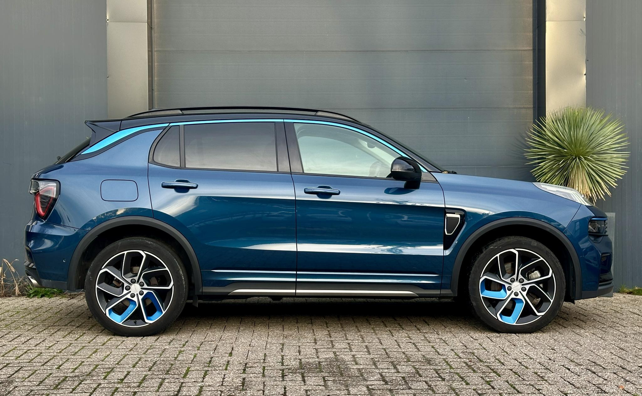 Hoofdafbeelding Lynk & Co 01