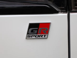 Toyota RAV4 Toyota RAV4 2.5 Hybrid AWD GR SPORT | Nieuw Navigatiescherm | 360 Camera - afbeelding nr 43