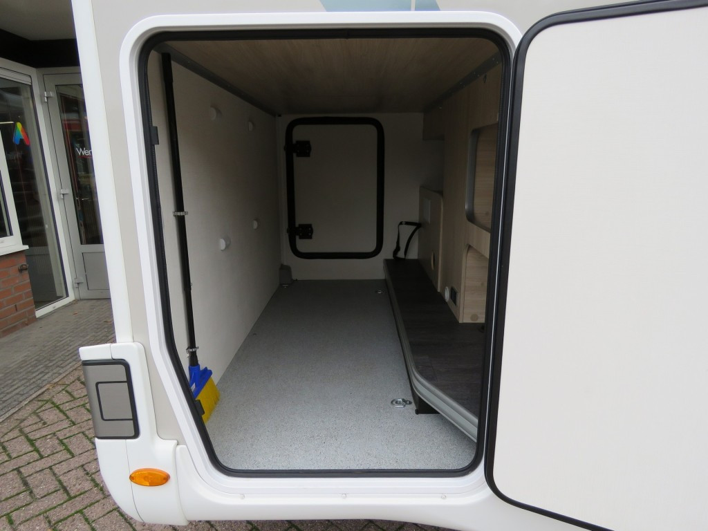 Hoofdafbeelding Chausson 627 Ga 5-pers. Titanium Vip