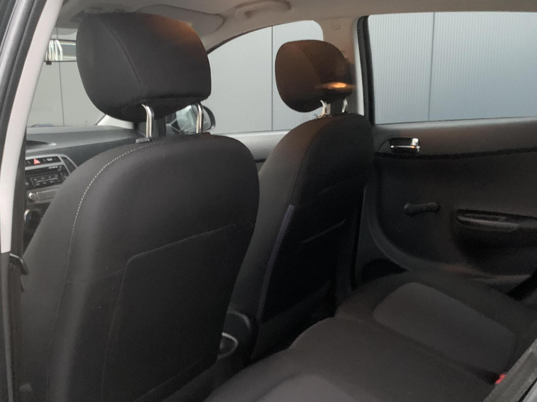 Hoofdafbeelding Hyundai i20