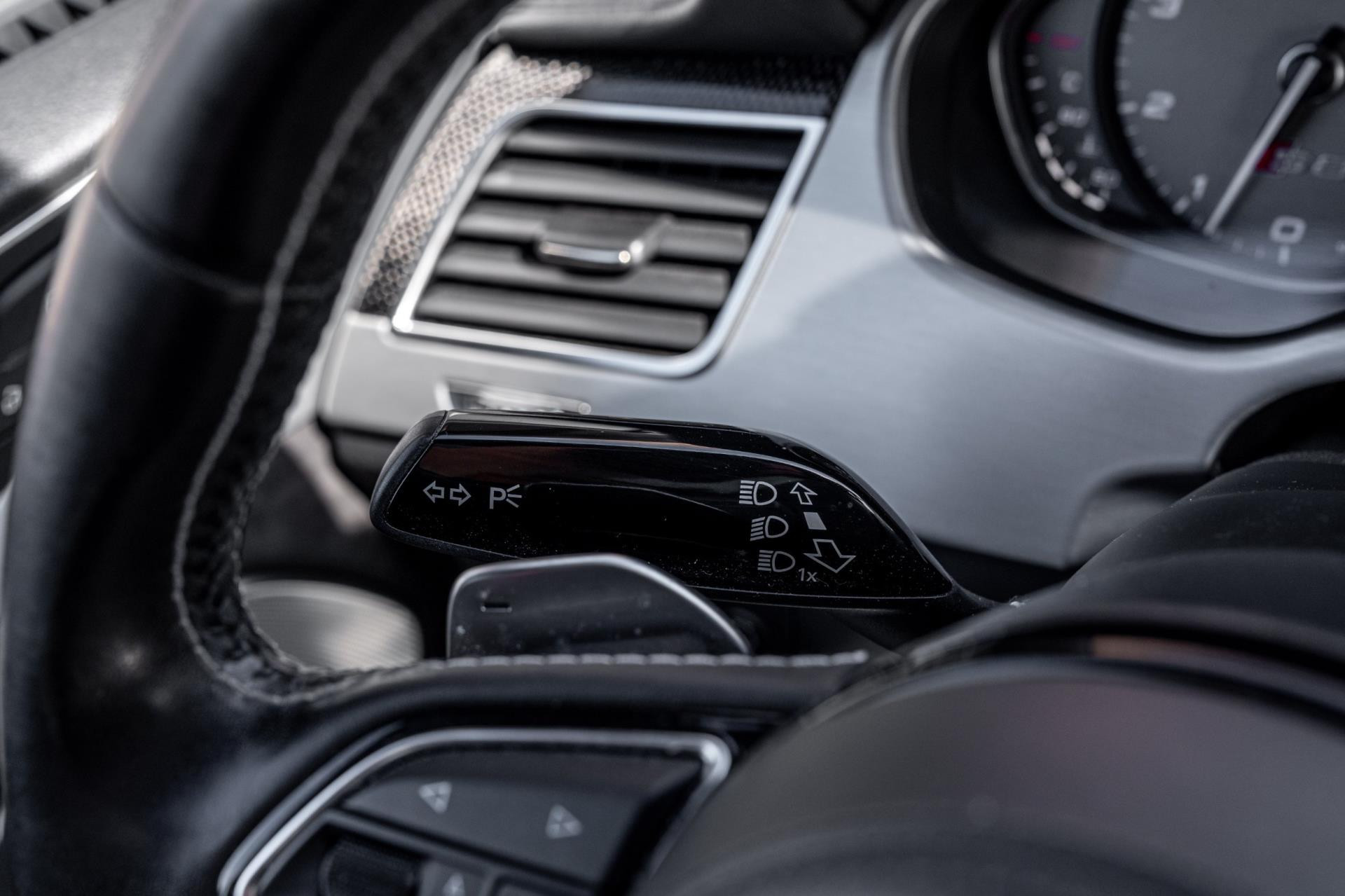 Hoofdafbeelding Audi S8