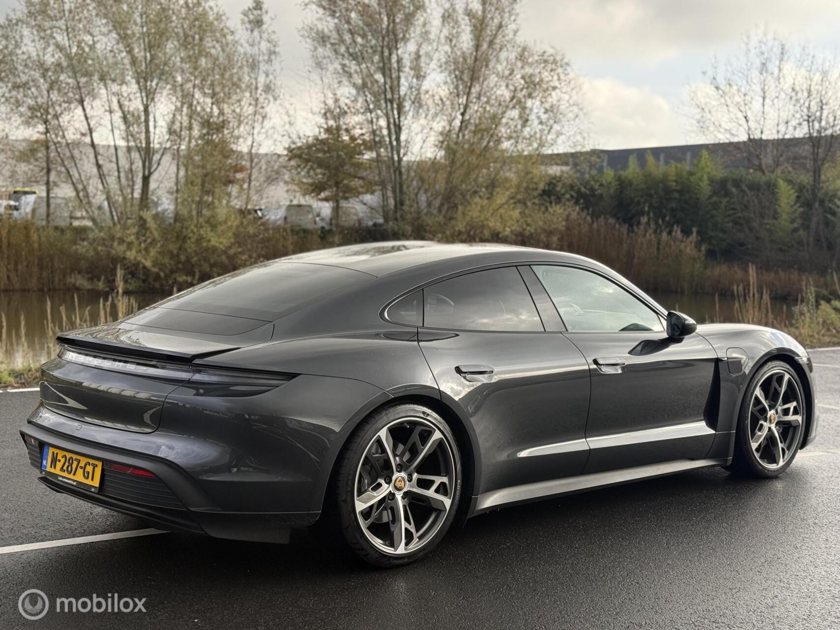 Hoofdafbeelding Porsche Taycan