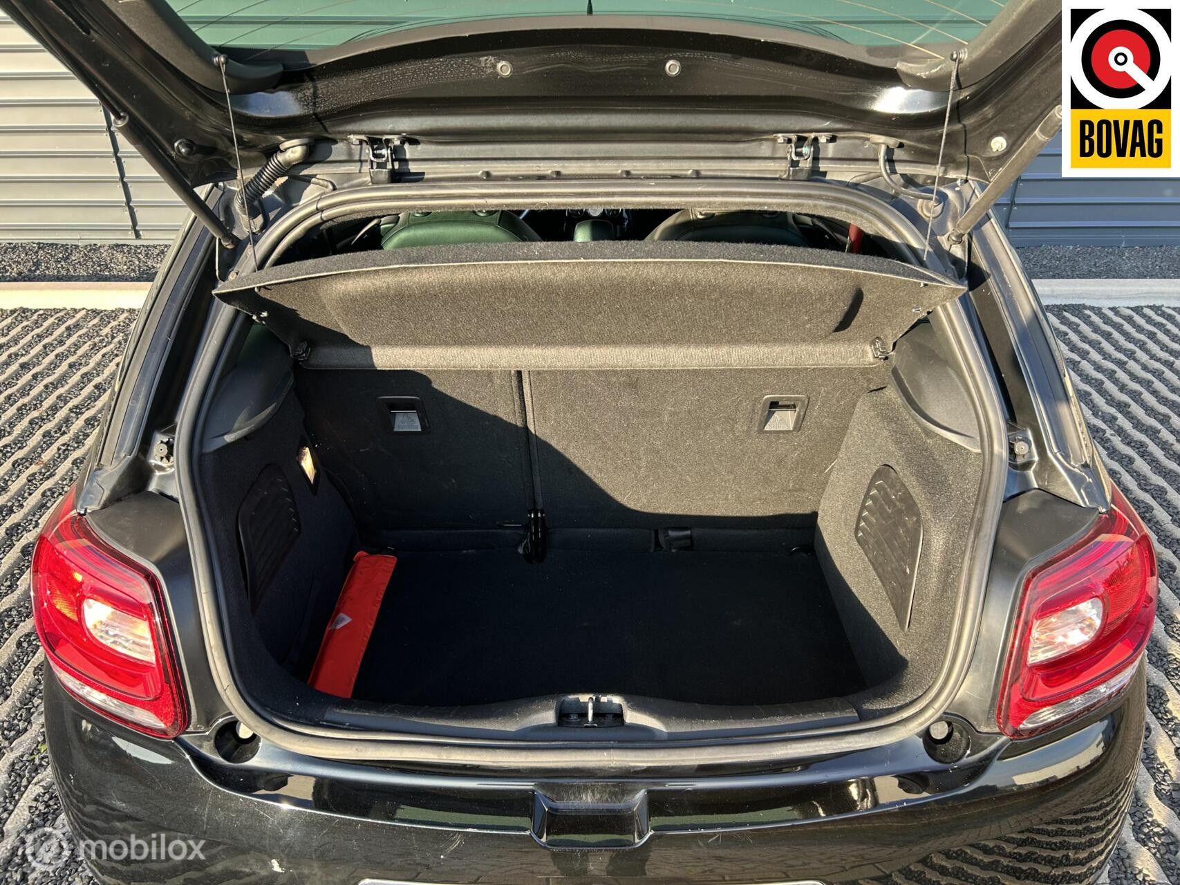 Hoofdafbeelding DS DS 3