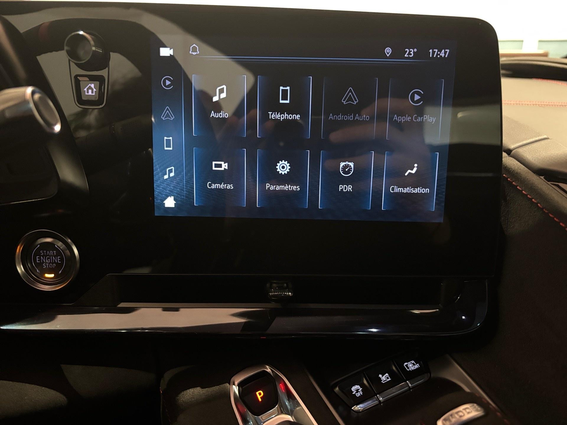 Chevrolet-Corvette-image-17