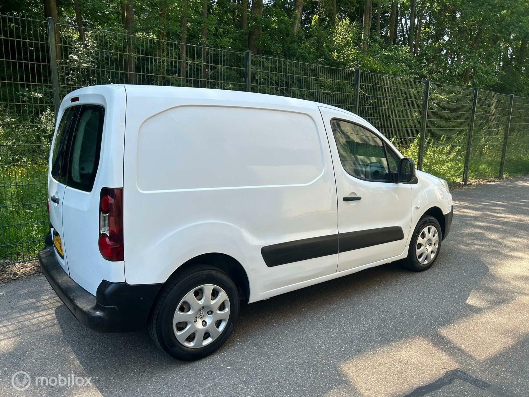 Hoofdafbeelding Peugeot Partner