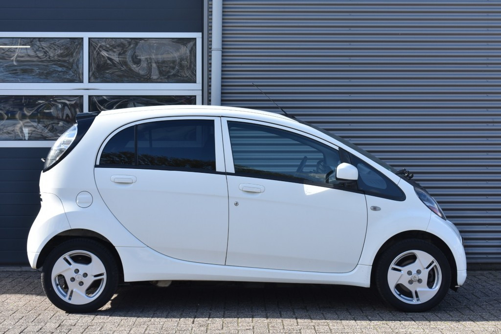 Hoofdafbeelding Mitsubishi i-MiEV
