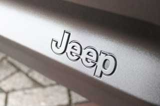 Jeep Avenger Jeep Avenger LONGTITUDE 156PK 54 kWh | NAVIGATIE | DRAADLOZE APPLE CARPLAY/ANDROID AUTO | KEYLESS ENTRY/START | CRUISE CONTROL | PARKEERSENSOREN ACHTER | DAB+ RADIO | CLIMATE CONTROL | DRAADLOZE TELEFOONLADER | LED KOPLAMPEN | - afbeelding nr 46