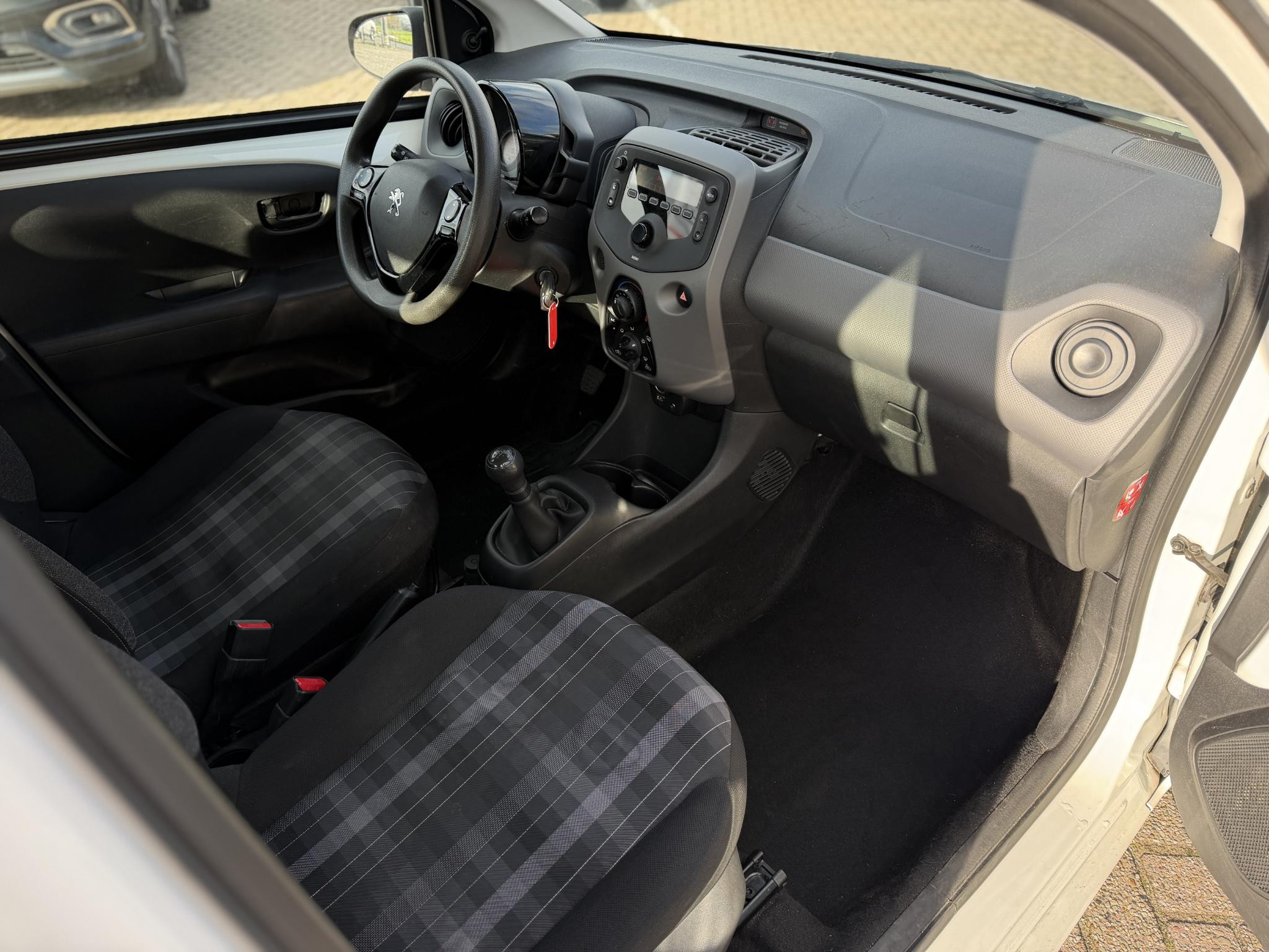 Hoofdafbeelding Peugeot 108