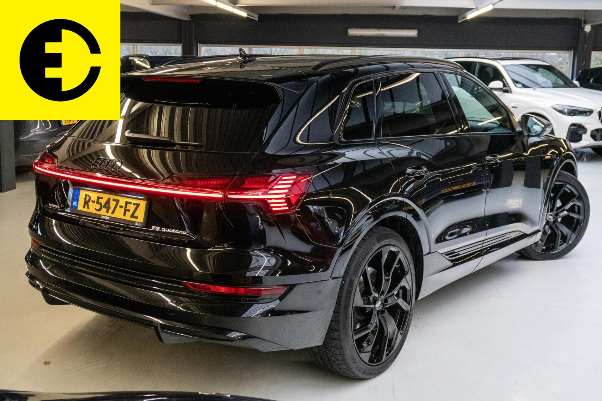 Hoofdafbeelding Audi e-tron