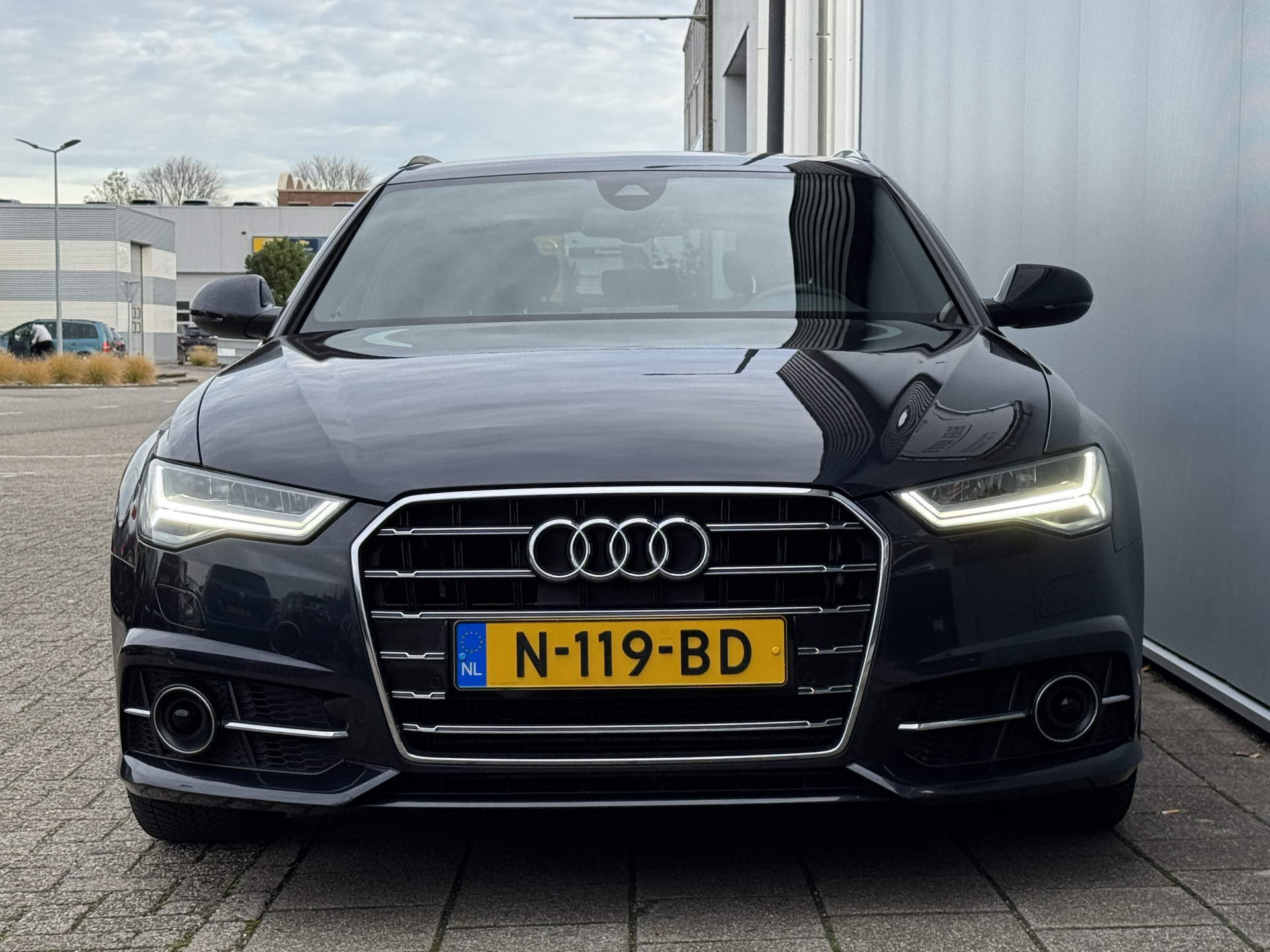 Hoofdafbeelding Audi A6