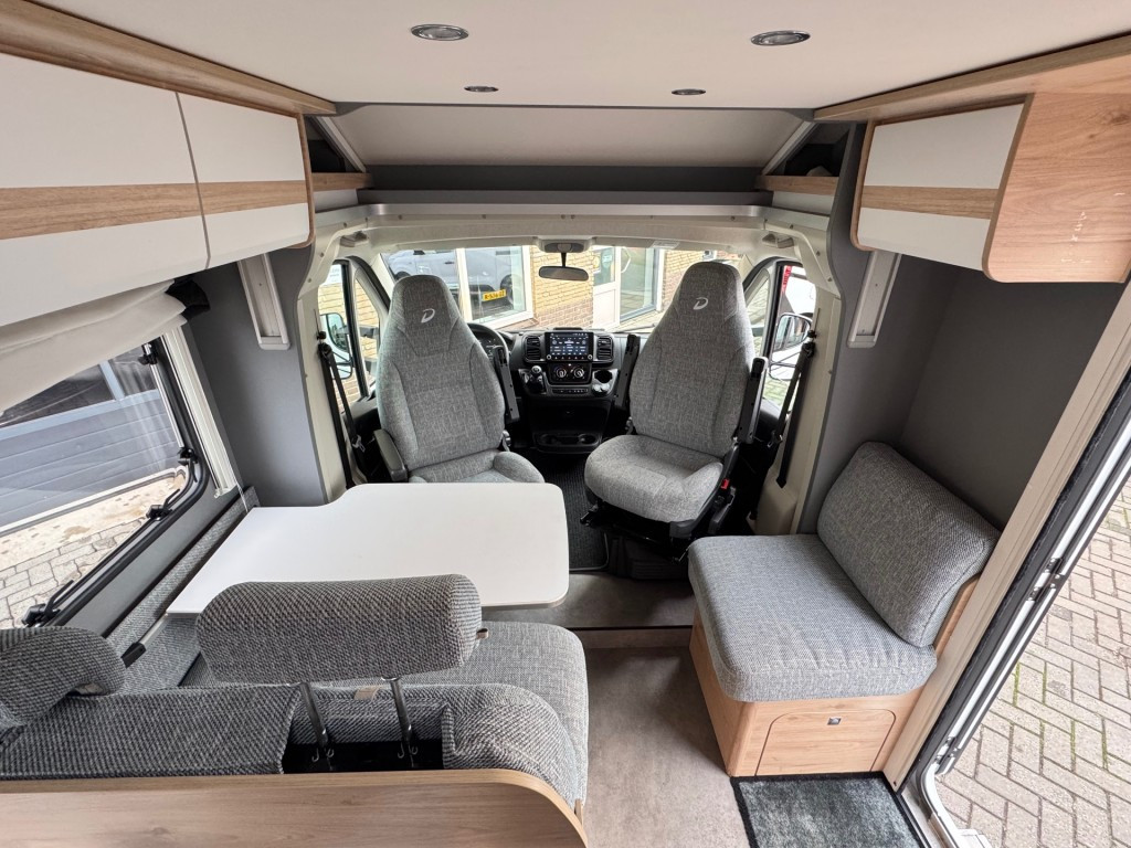 Hoofdafbeelding Dethleffs Just Camp