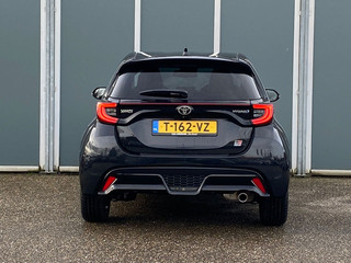 Toyota Yaris Toyota Yaris 1.5 Hybrid GR Sport | ACC | Camera | Lane assist | Winterpakket - afbeelding nr 28