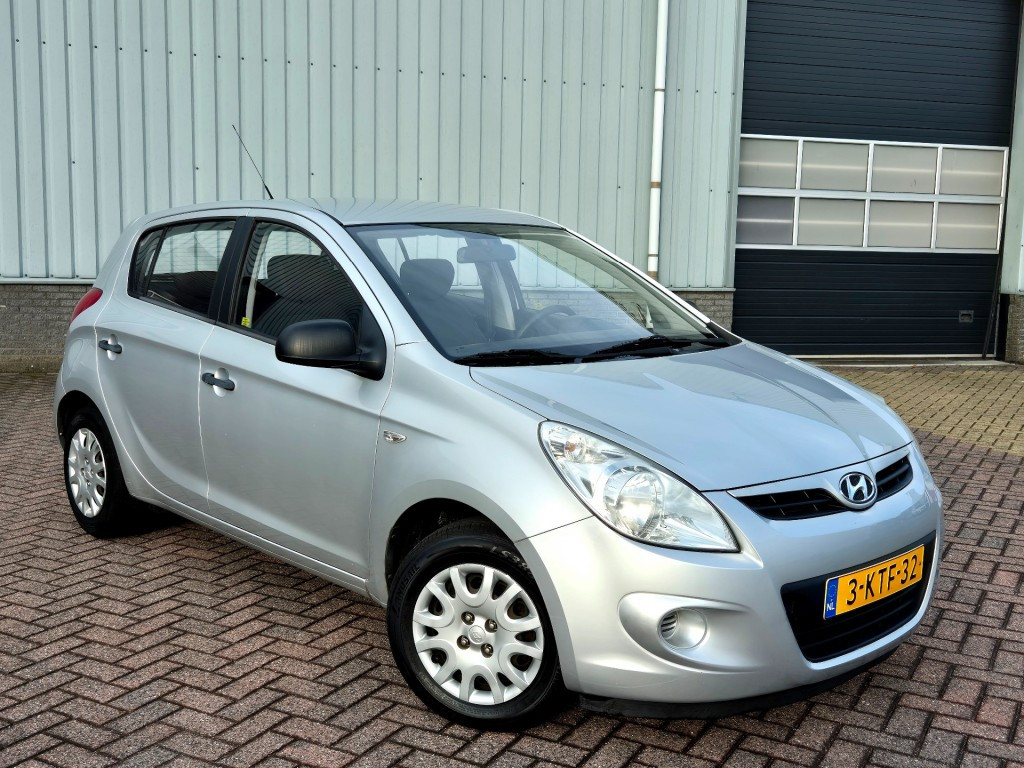 Hoofdafbeelding Hyundai i20