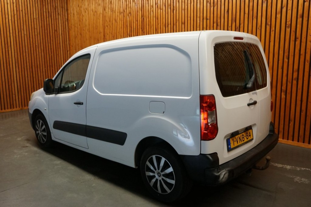 Hoofdafbeelding Peugeot Partner