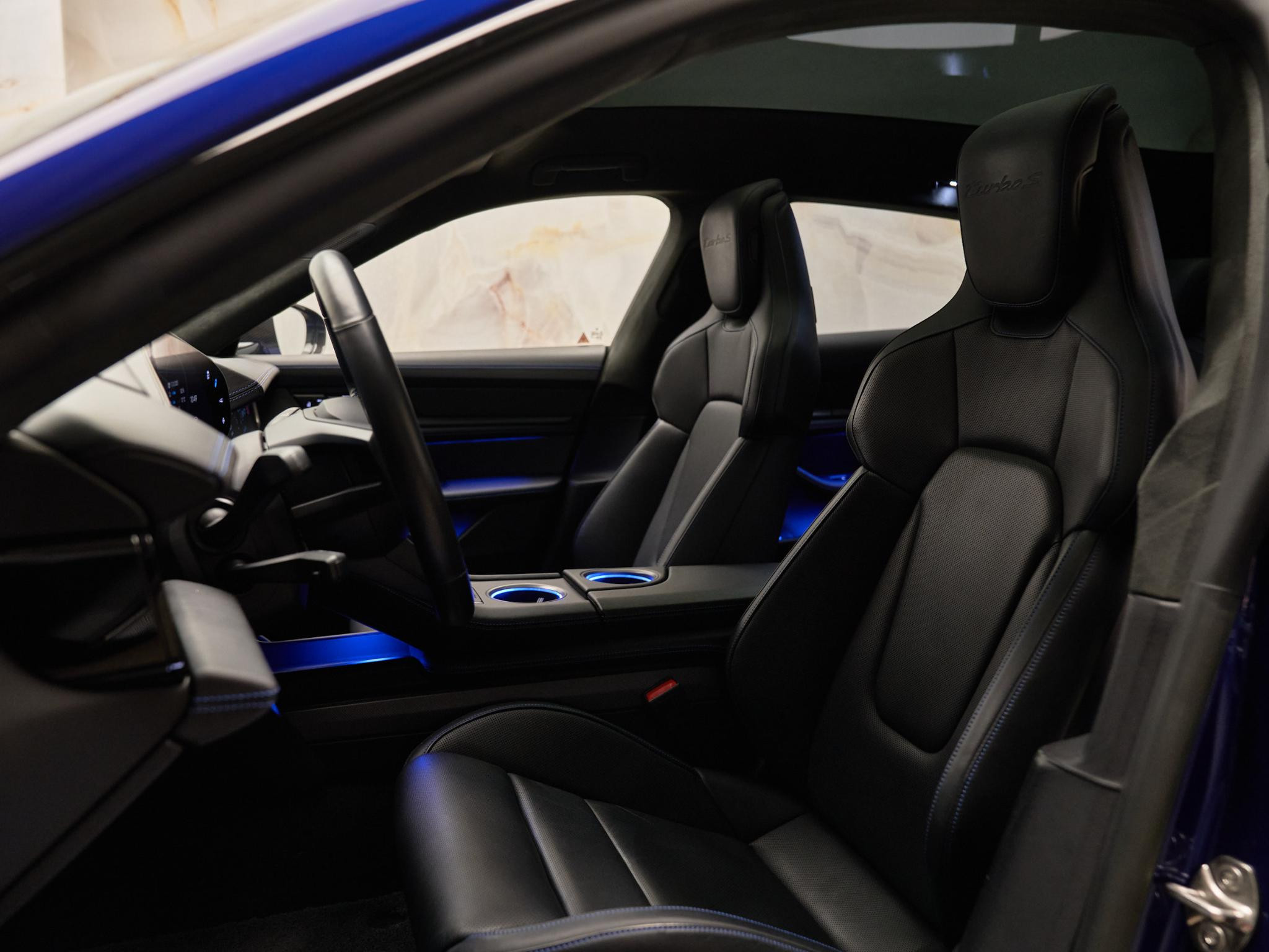 Hoofdafbeelding Porsche Taycan