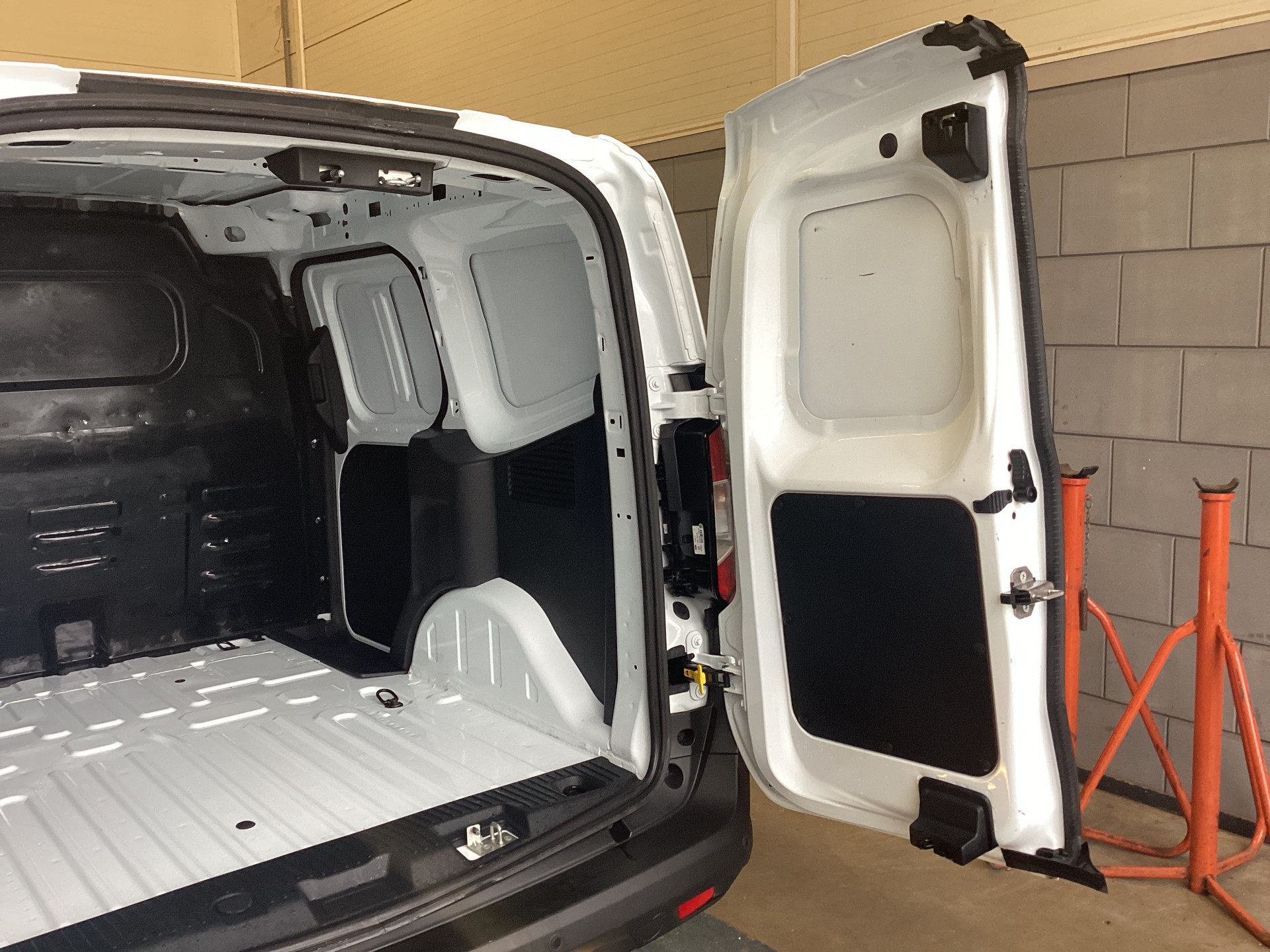 Hoofdafbeelding Ford Transit Courier