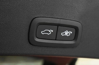 Volvo XC40 Volvo XC40 Ultimate Single Motor Extended 252pk/82kWh | 20'' | Getint glas - afbeelding nr 37