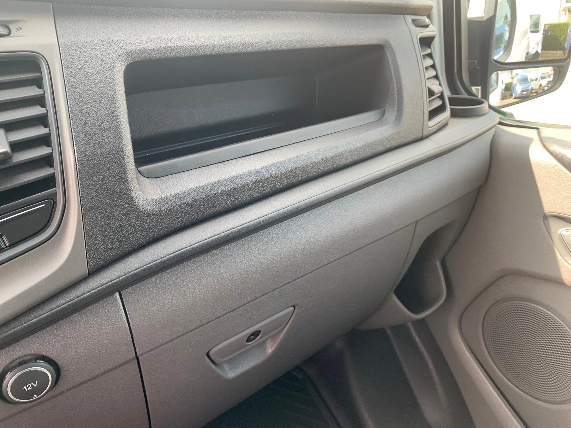 Ford-Transit-image-8