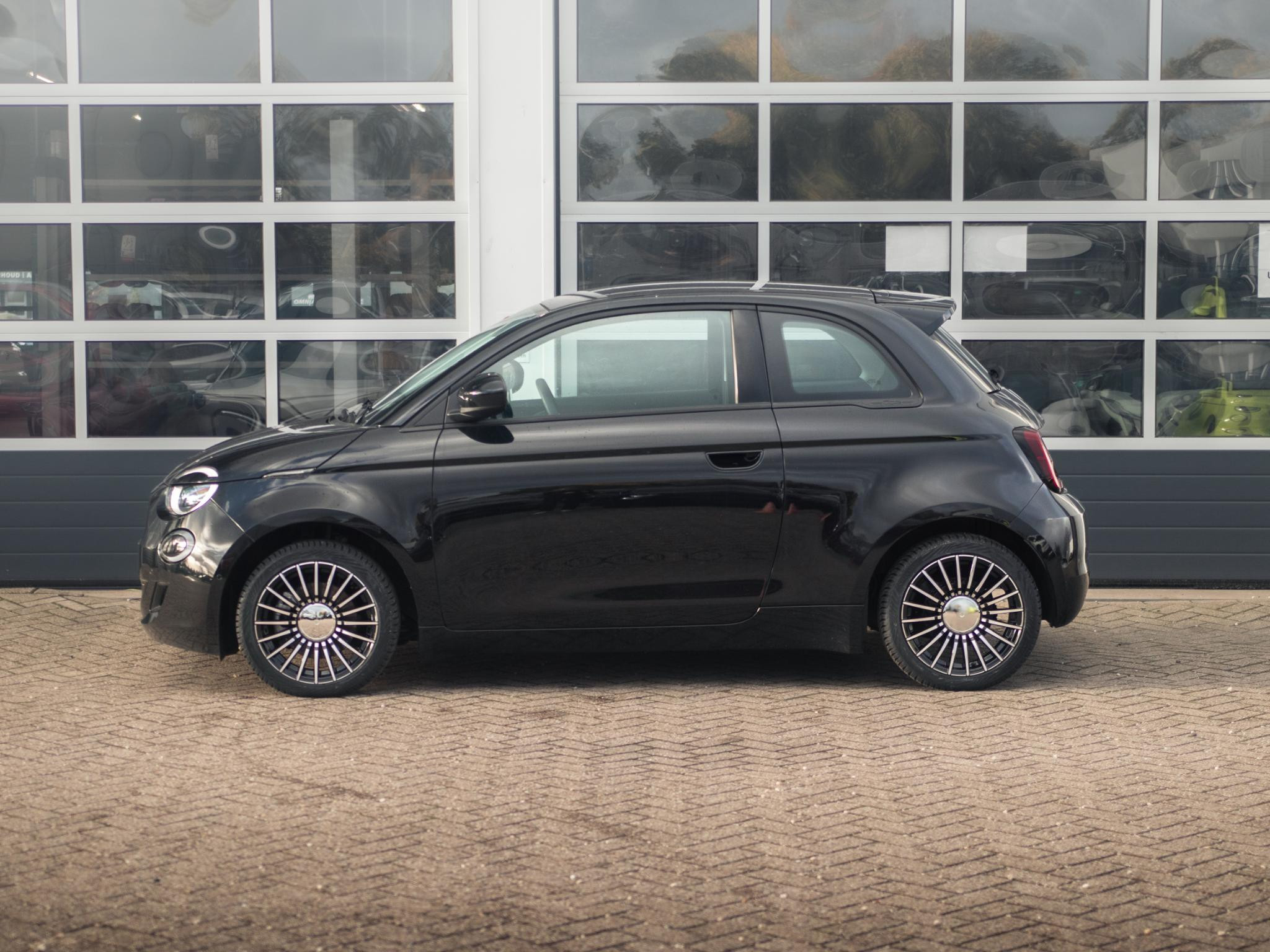 Hoofdafbeelding Fiat 500e