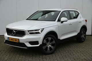 Hoofdafbeelding Volvo XC40 Volvo XC40 2.0 T4 Inscription/Intellisafe/Harman Kardon