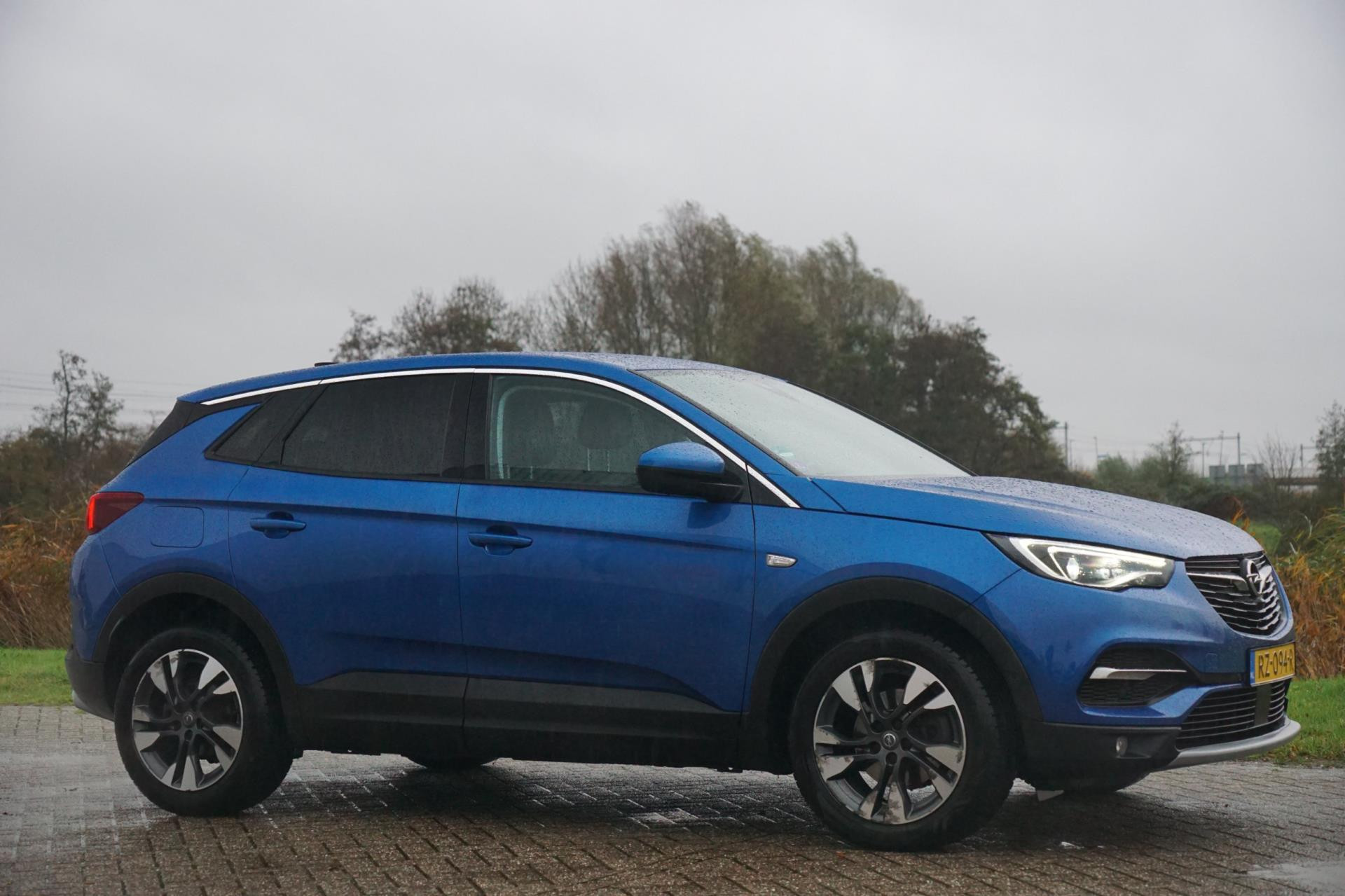 Hoofdafbeelding Opel Grandland X