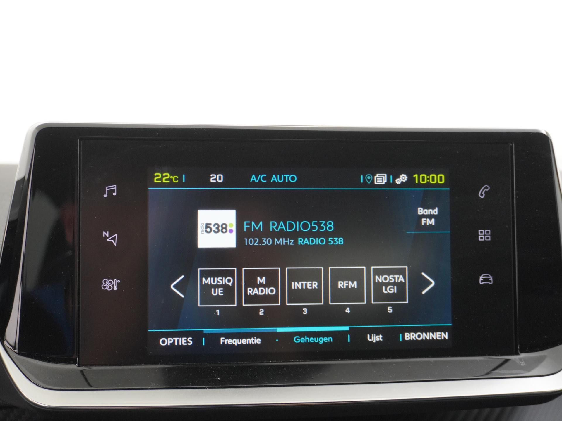 Hoofdafbeelding Peugeot e-208