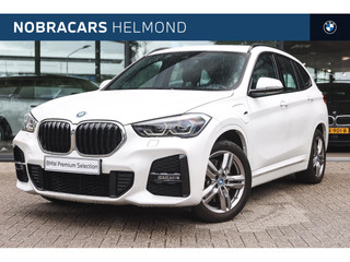 BMW X1 xDrive25e M Sport Automaat / Sportstoelen / LED / Stuurverwarming / Cruise Control / Stoelverwarming