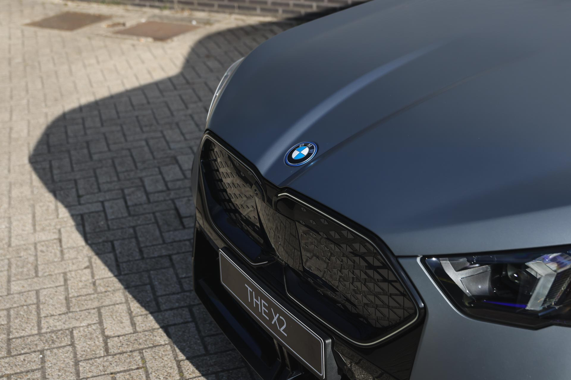 Hoofdafbeelding BMW iX2