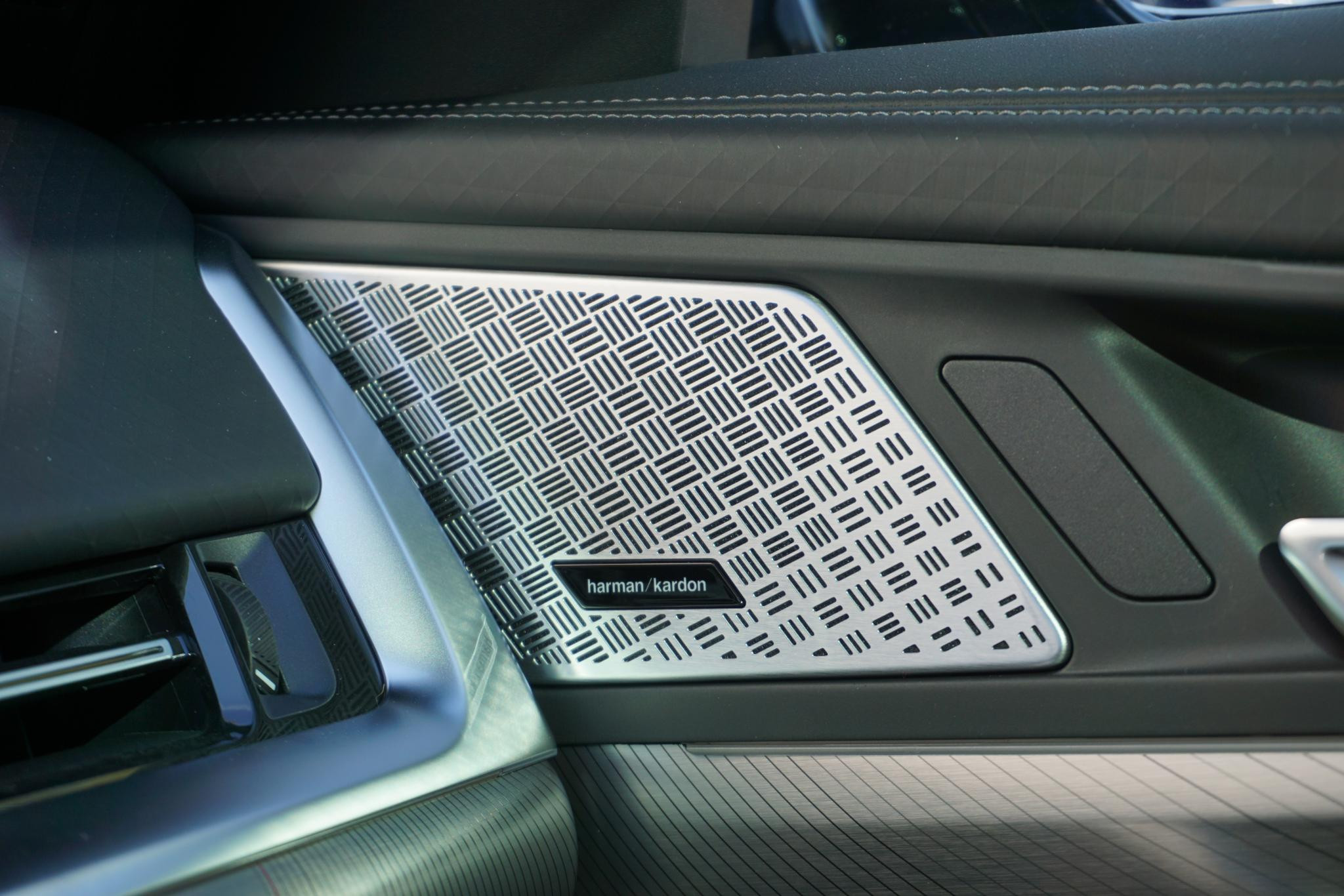 Hoofdafbeelding BMW iX2