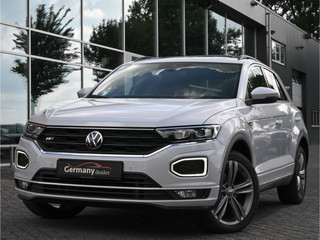 Volkswagen T-Roc 1.5TSI R-Line Pano Keyless ACC Dodehoek Zetels Trekhaak