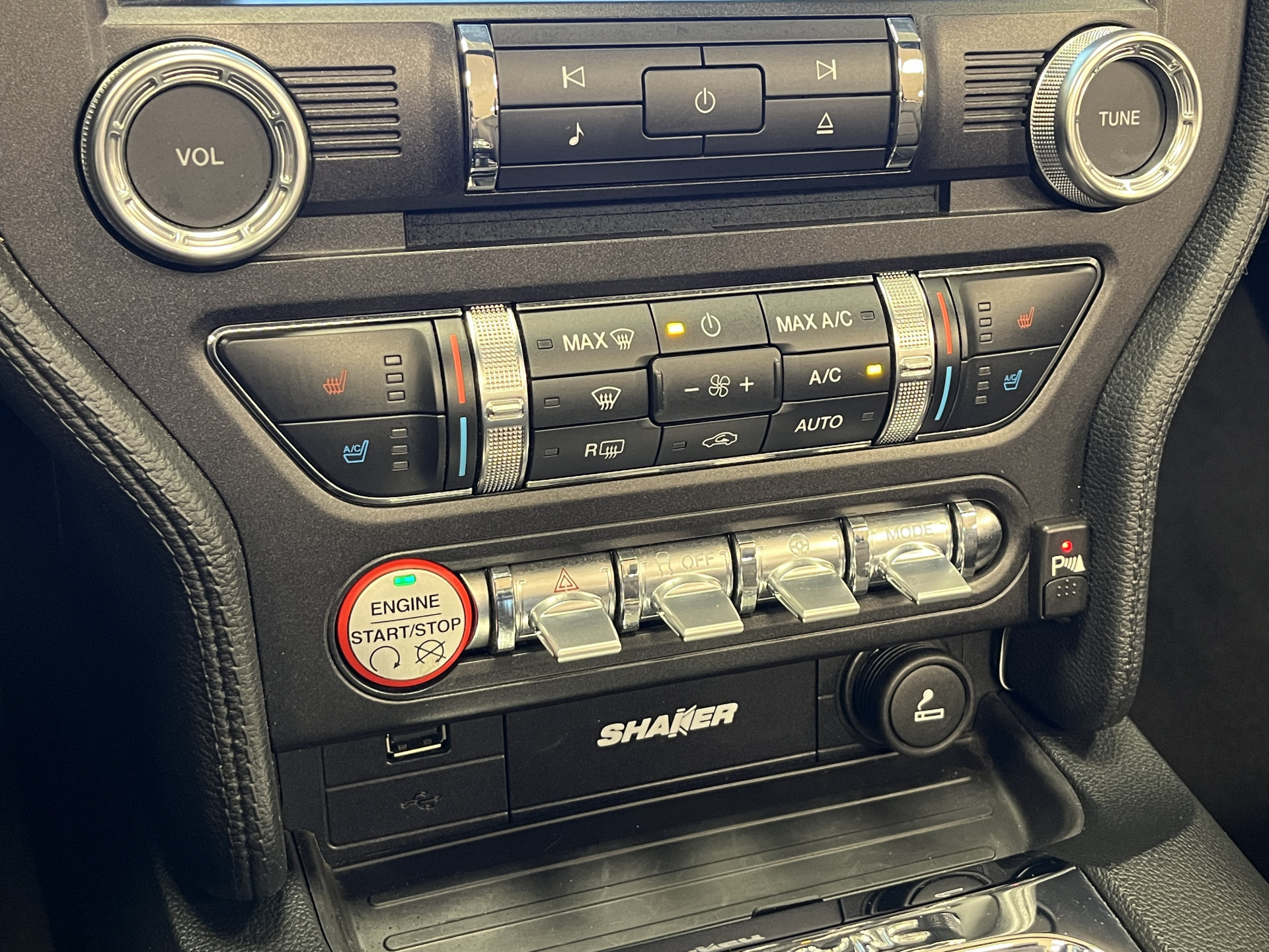 Hoofdafbeelding Ford Mustang