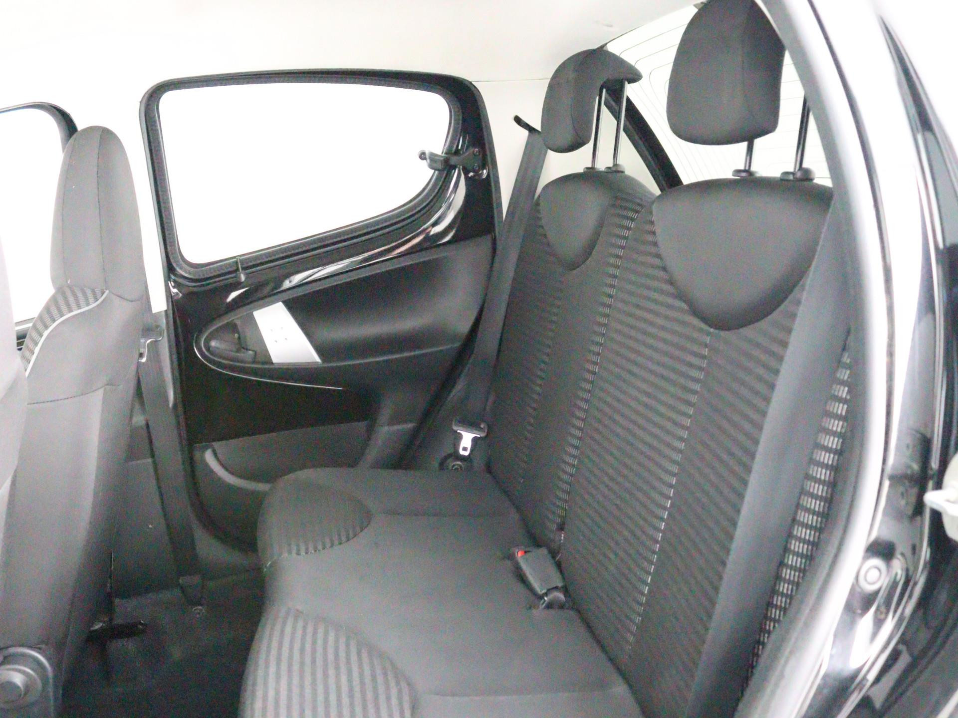 Hoofdafbeelding Peugeot 107