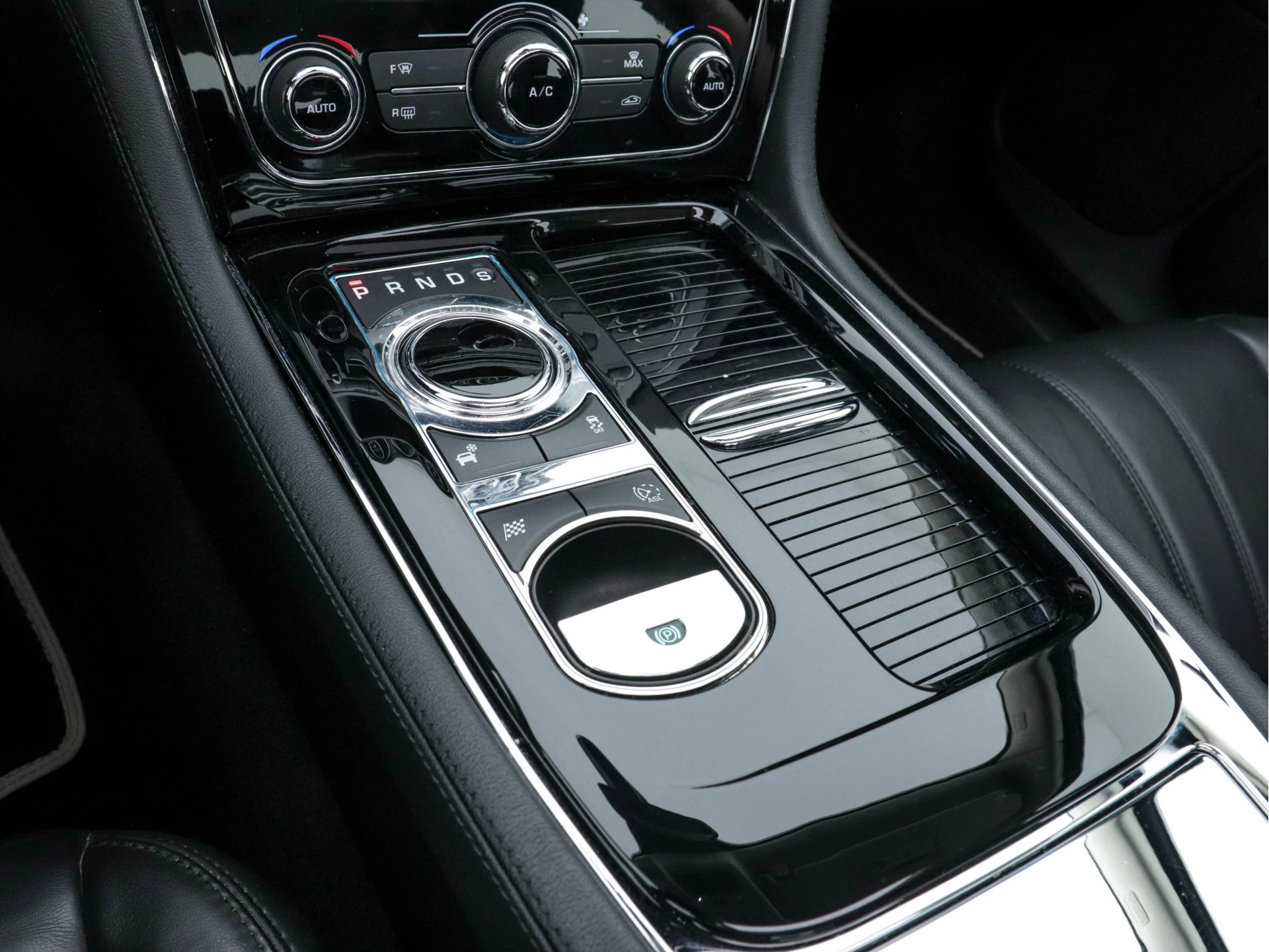 Hoofdafbeelding Jaguar XJ