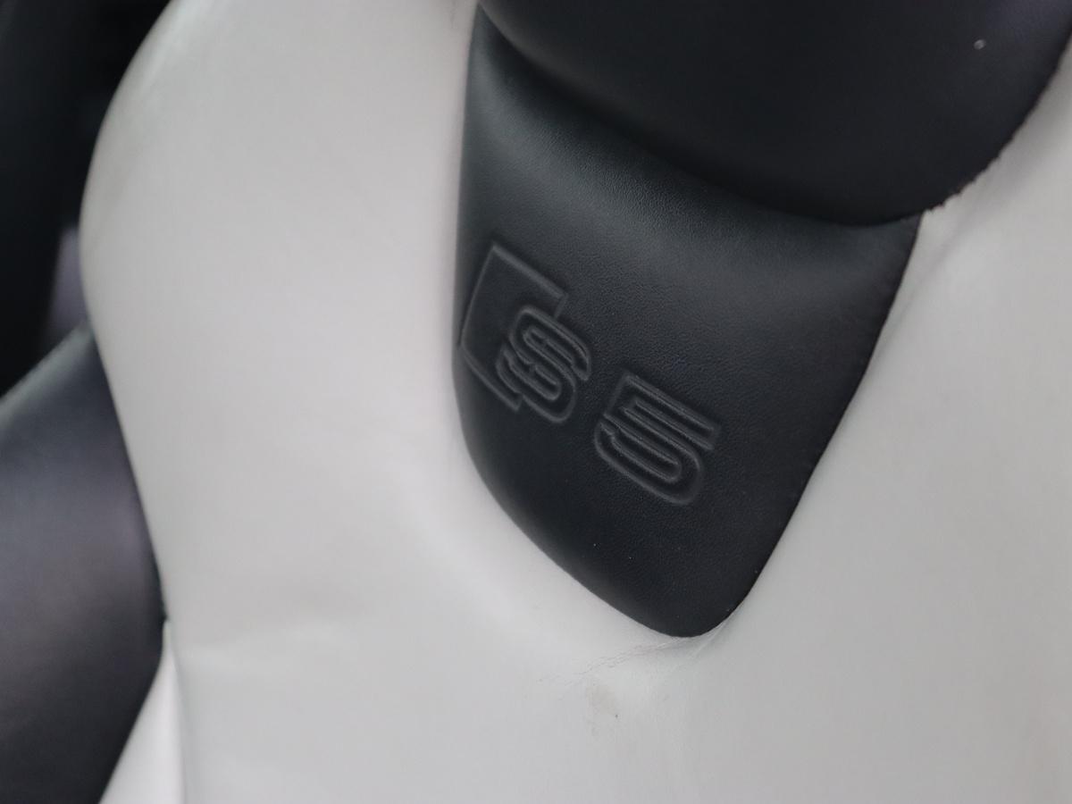 Hoofdafbeelding Audi S5