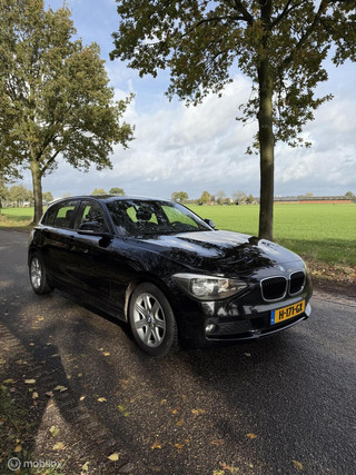 BMW 1-serie 116i Business| INRUILKOOPJE| STOELVERWARMING|