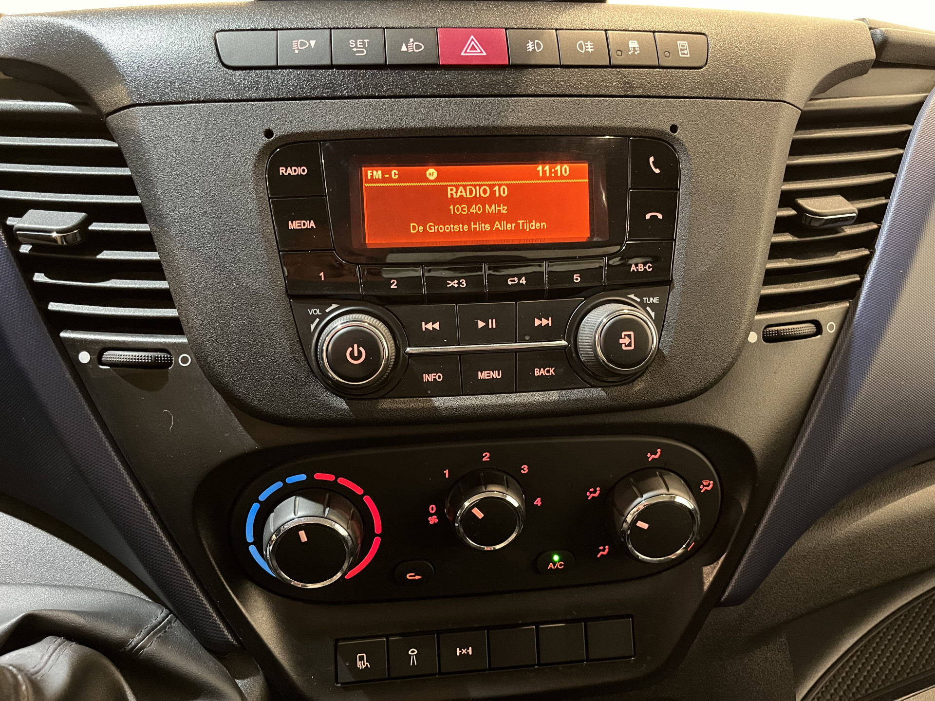 Hoofdafbeelding Iveco 65C18