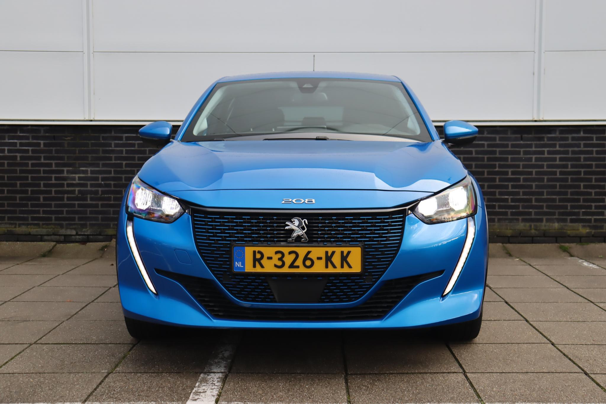 Hoofdafbeelding Peugeot e-208