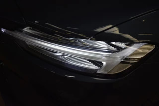 Volvo V60 Volvo V60 T6 350PK AWD PLUS DARK | HEICO spoiler | Trekhaak | Styling pack - afbeelding nr 30