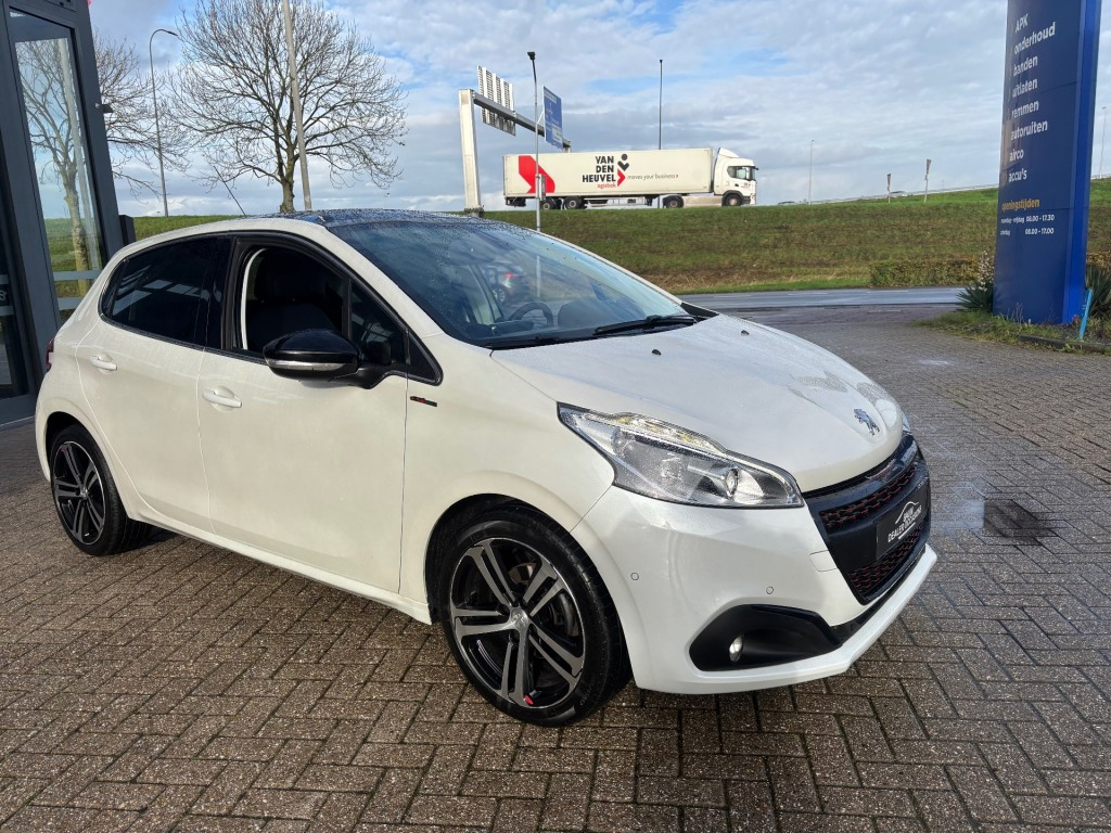 Hoofdafbeelding Peugeot 208