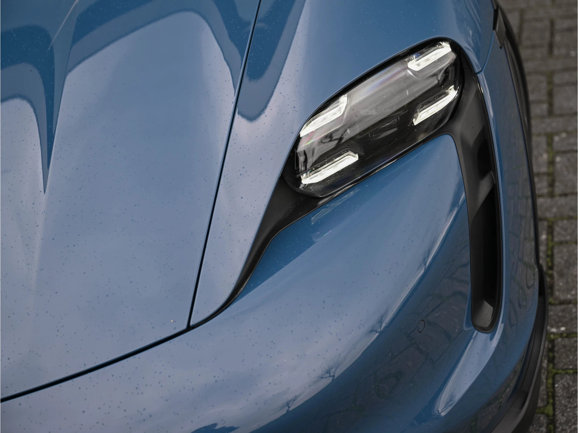 Hoofdafbeelding Porsche Taycan