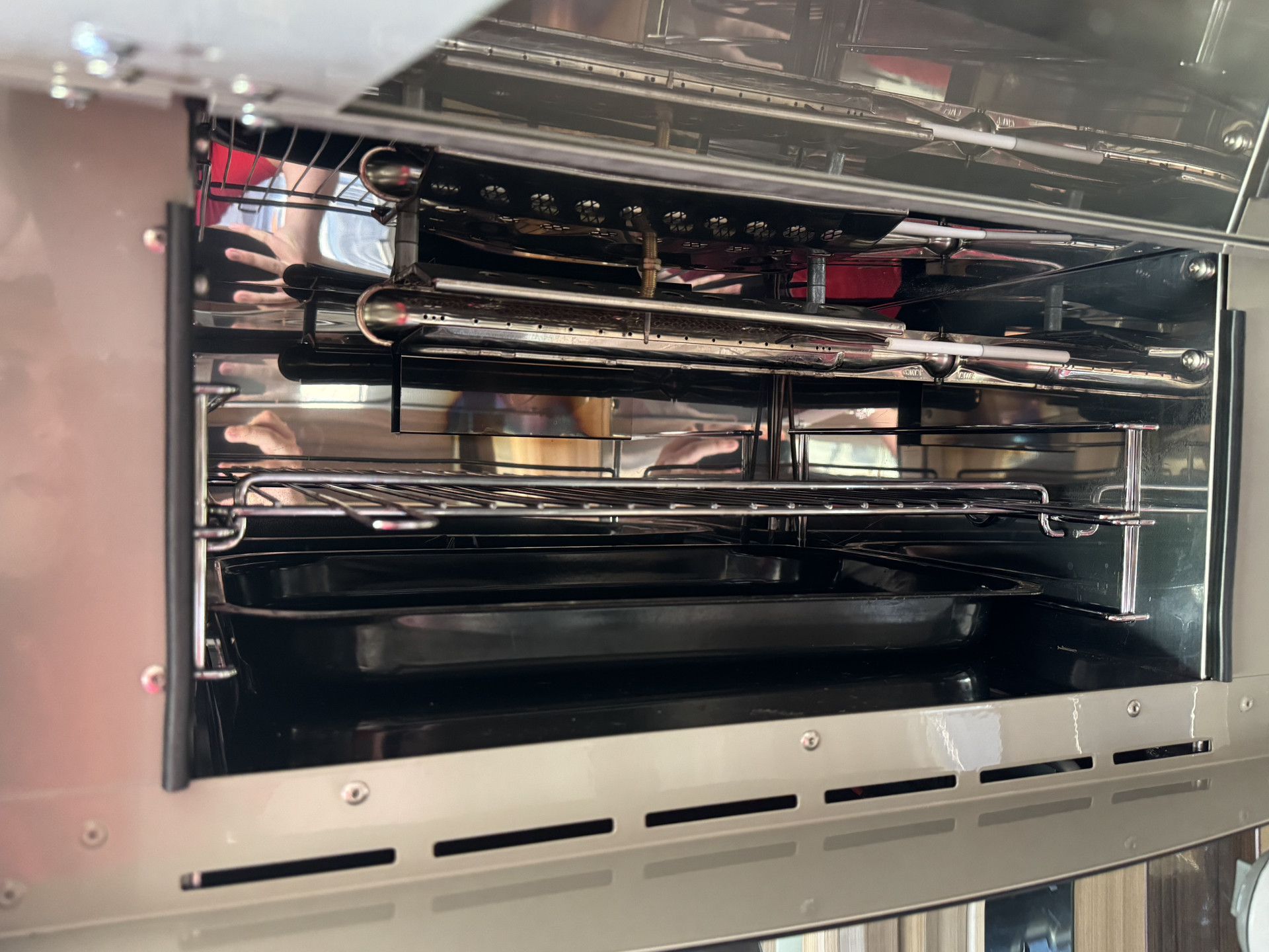 Hoofdafbeelding Knaus R03