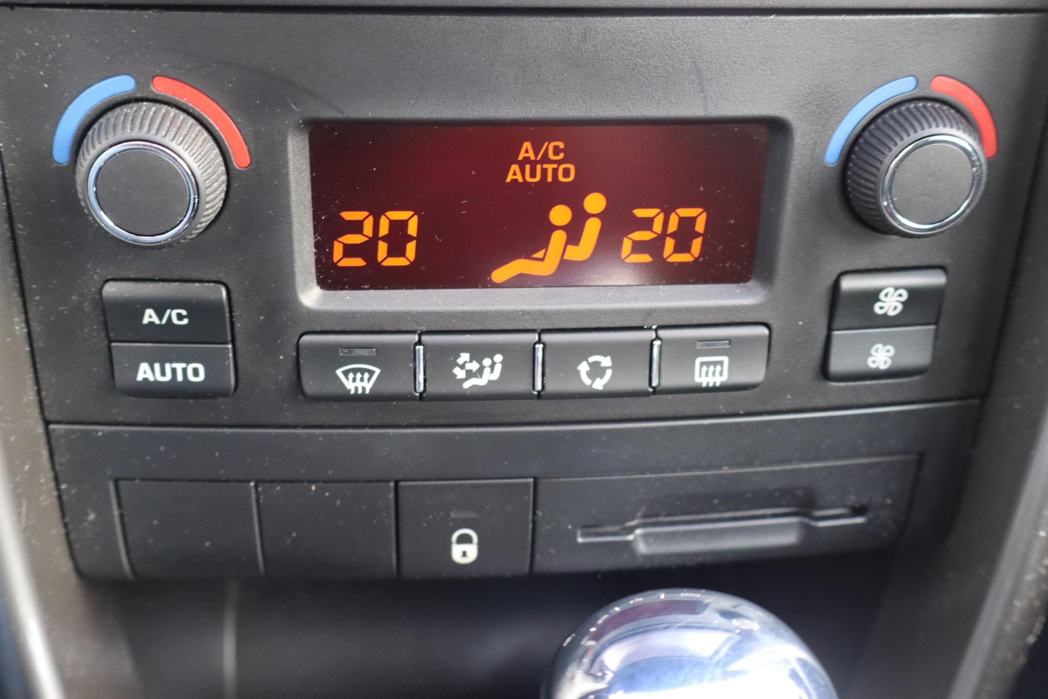 Hoofdafbeelding Peugeot 207