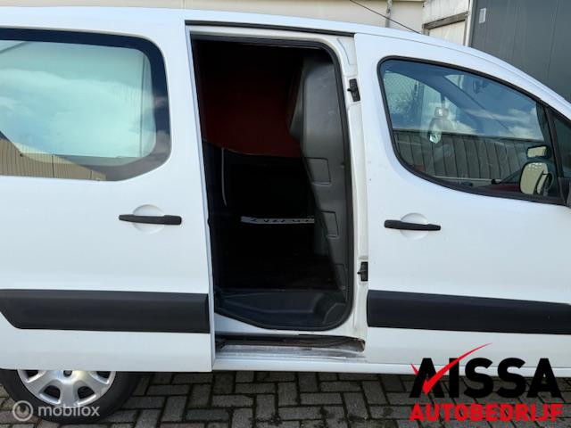 Hoofdafbeelding Peugeot Partner