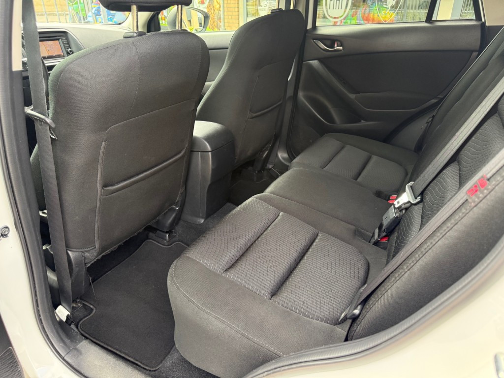 Hoofdafbeelding Mazda CX-5