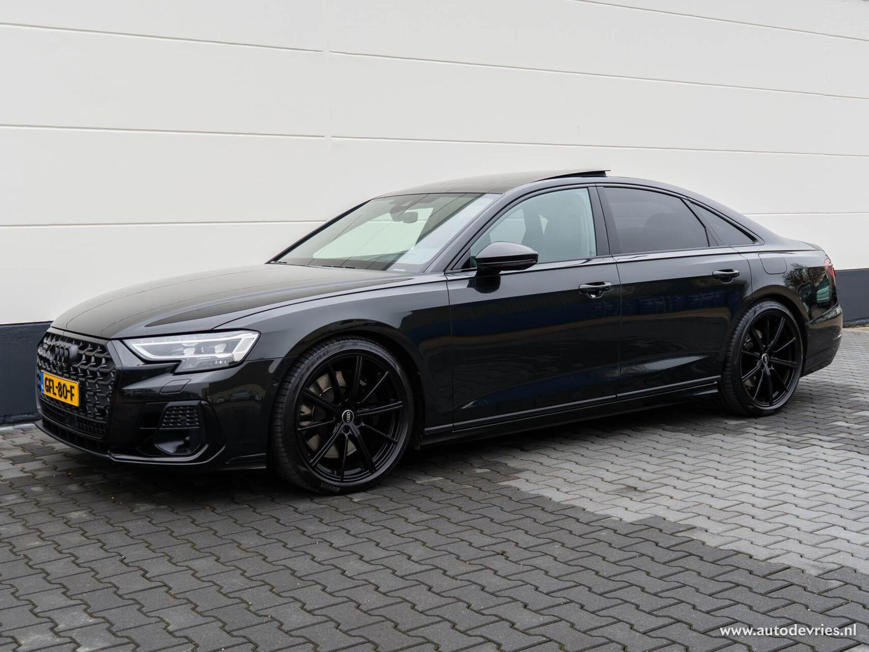 Hoofdafbeelding Audi A8