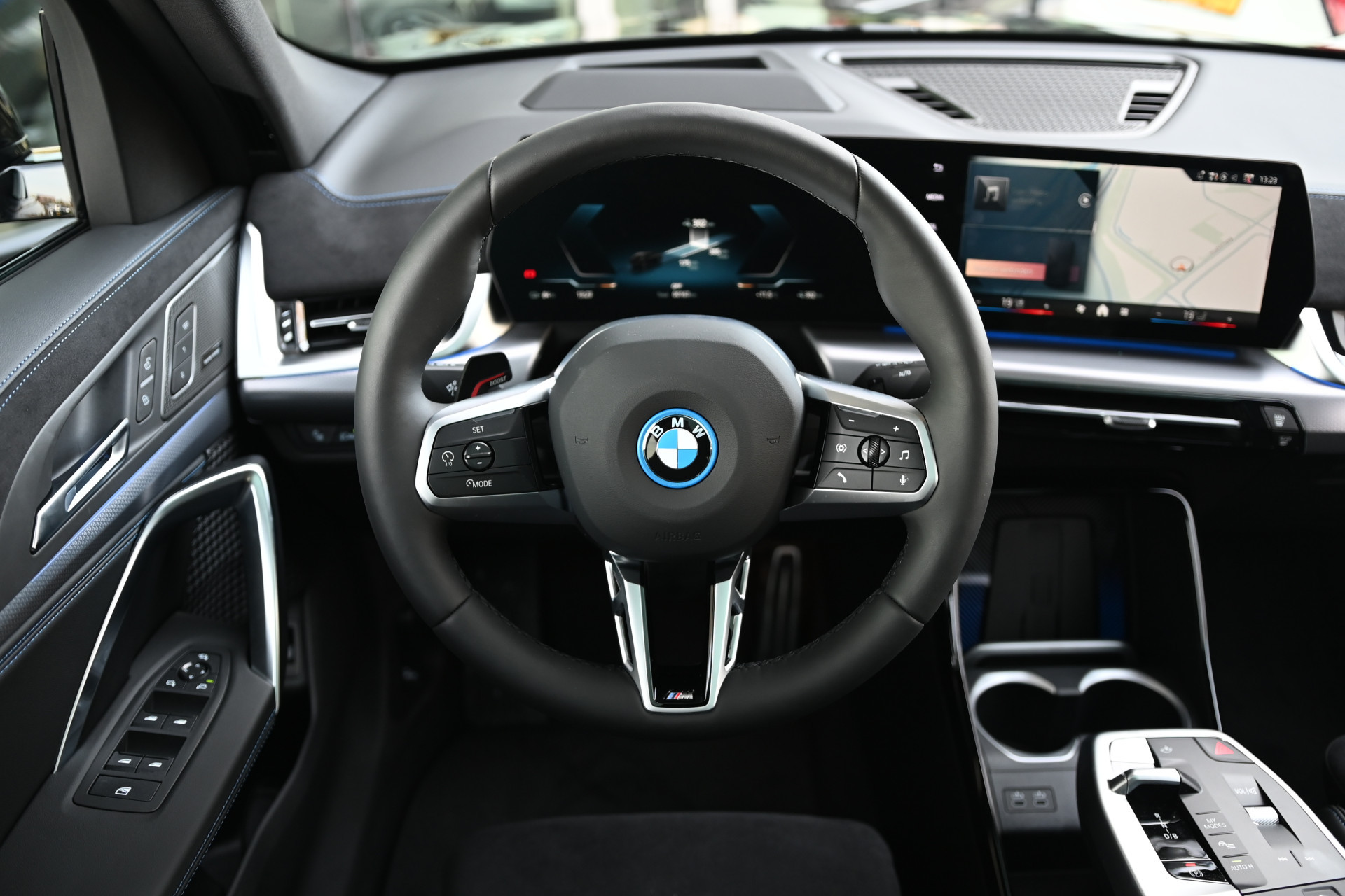 Hoofdafbeelding BMW iX2