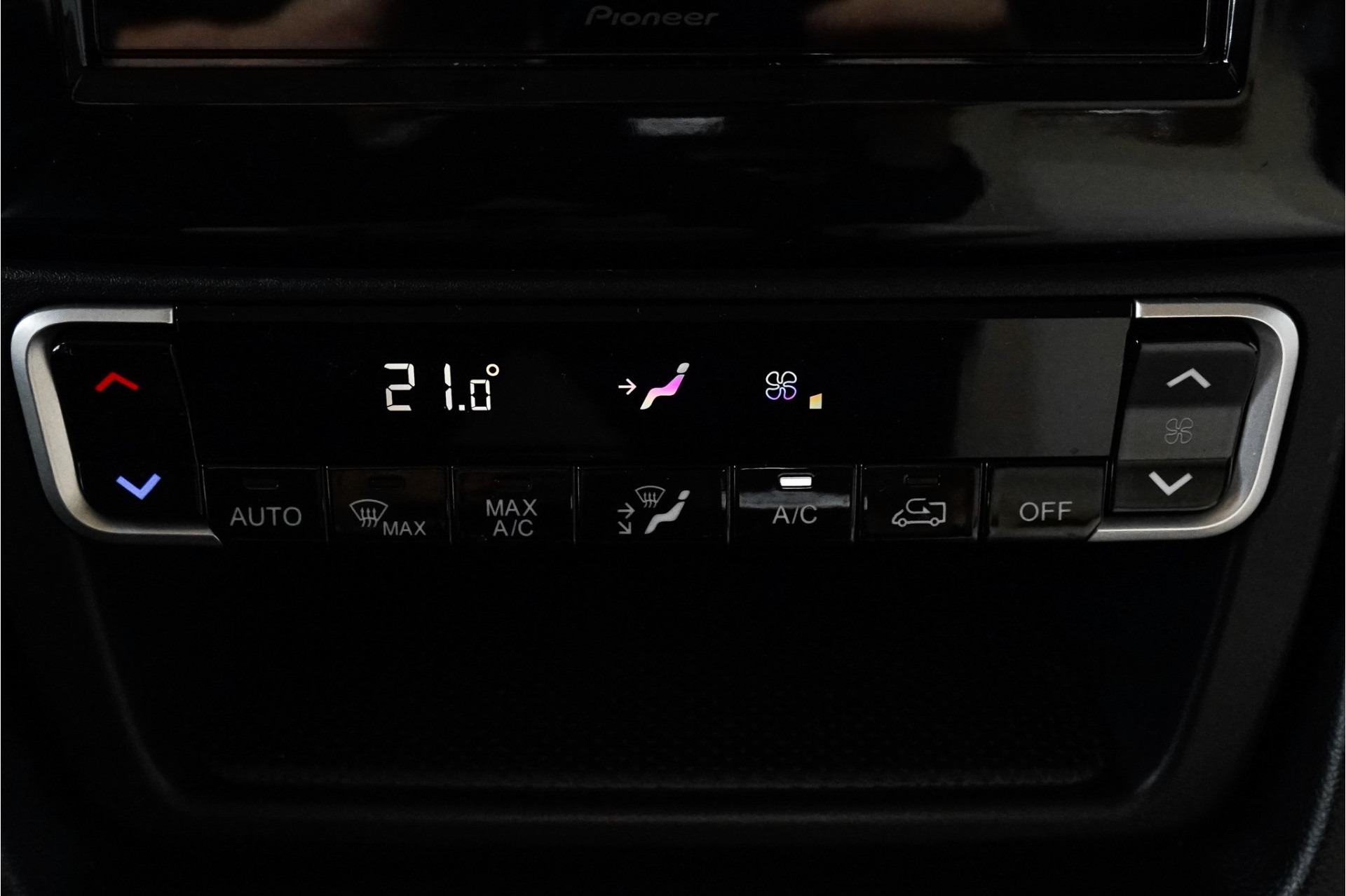 Hoofdafbeelding Carthago C-TOURER I 143 LE